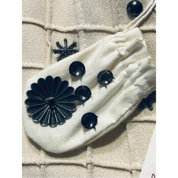 Double D Ranch Ivory Windowpane W/ Silver Charms Cropped Jacket Size L NWT - Picture 11 of 12